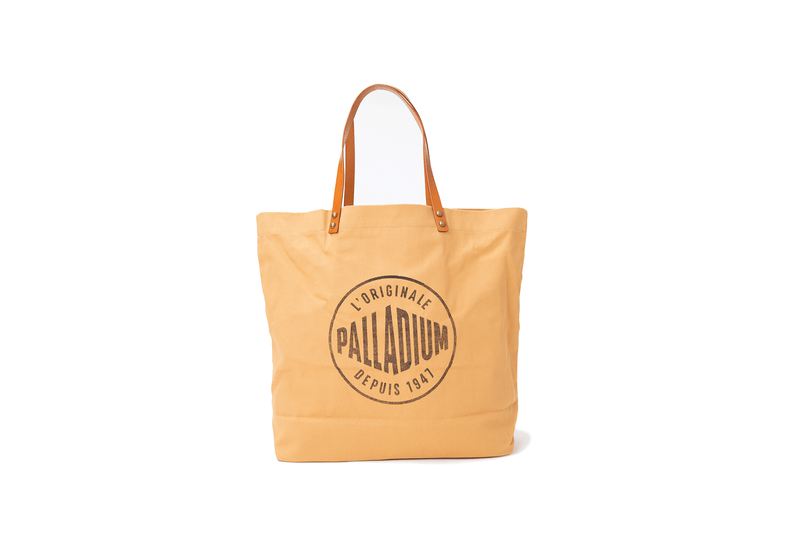 Brown Men\'s Palladium Round Logo Tote Bags | 5716ONCSK