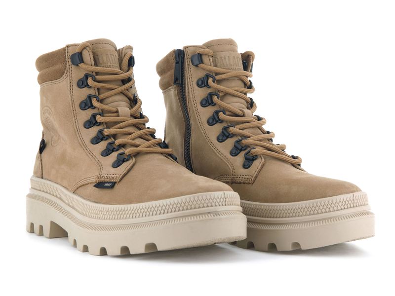 Brown Women's Palladium Pallatrooper Hiker Nubuck Boots | 2536QZGFT