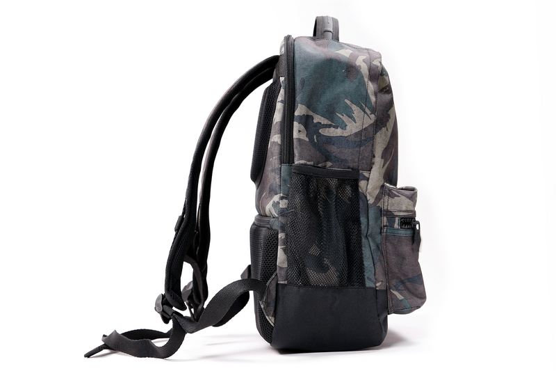 Camo Women's Palladium Backpack Bags | 2917AGBMR