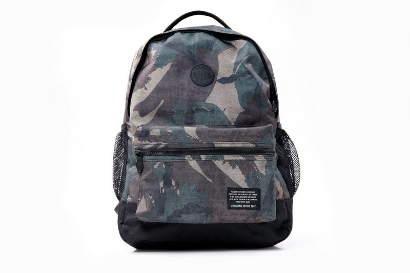 Camo Women\'s Palladium Backpack Bags | 2917AGBMR