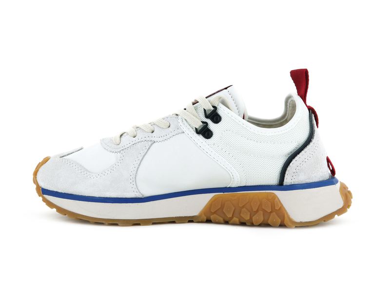 White Women's Palladium Troop Runner Low Tops | 7512ICVTP